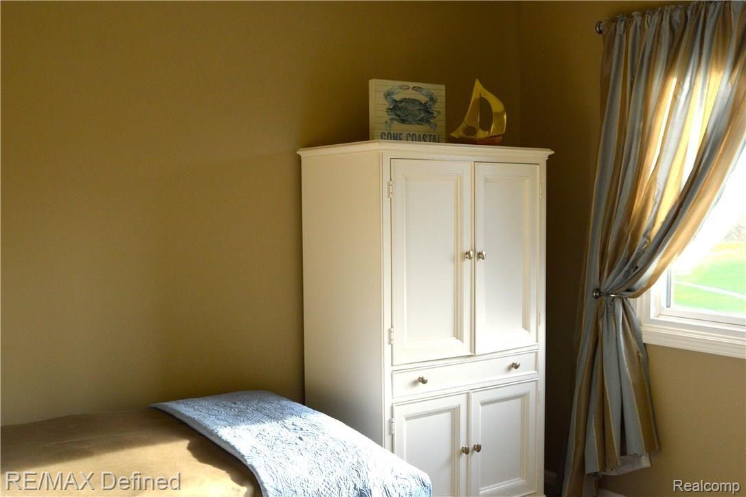 1216 Bembridge Drive Rochester, MI 48307 - Photo 38 of 46 DSC_1271.JPG