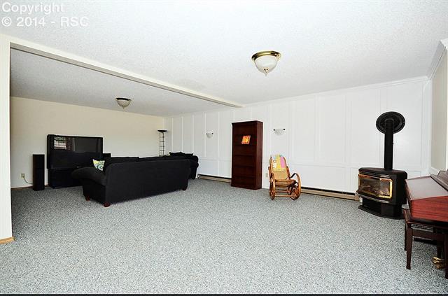 18225 Stoneview Road Monument, CO 80132 - Photo 10 of 11