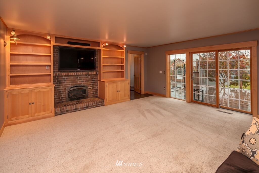 3541 Aldergrove Road Ferndale, WA 98248 - Photo 11 of 23