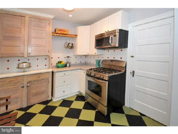 157 Bickley Road Glenside, PA 19038 - Photo 11 of 24 Kitchen