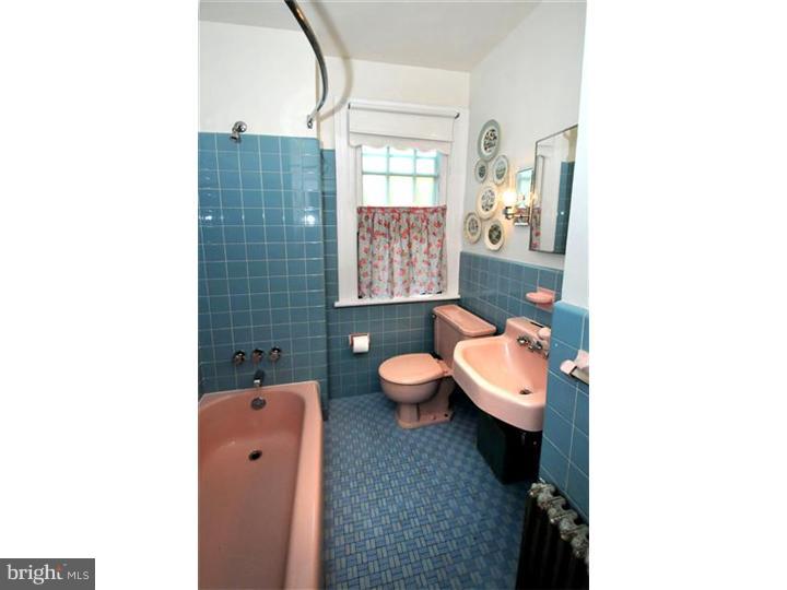 157 Bickley Road Glenside, PA 19038 - Photo 21 of 24 Bathroom