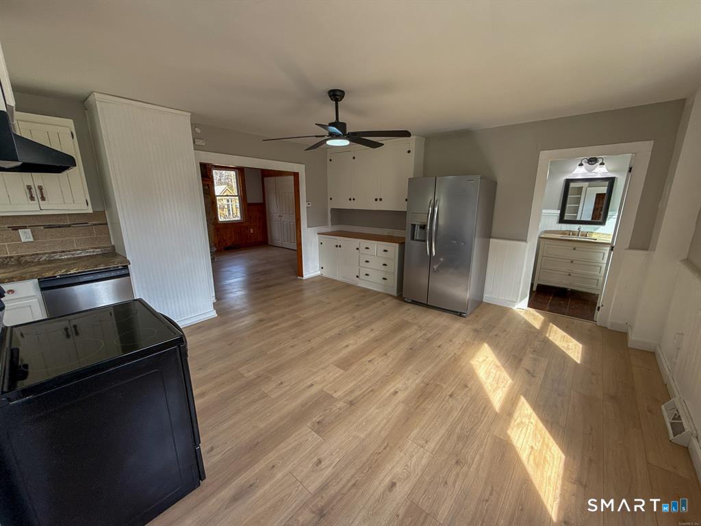 232 Ballouville Road Killingly, CT 06241 - Photo 4 of 16