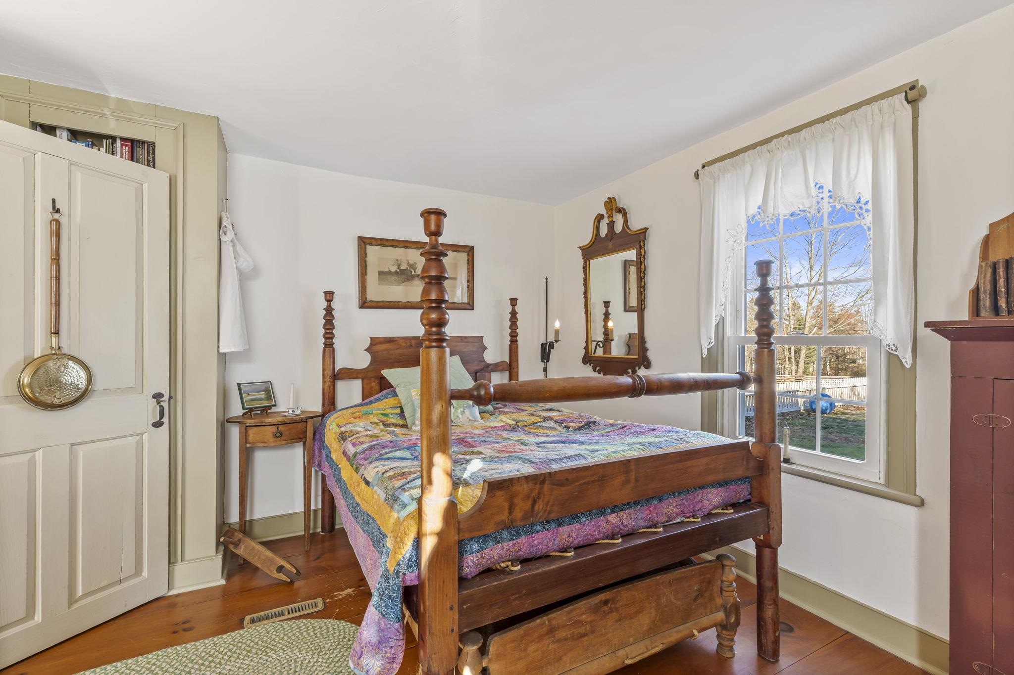 392 High Street Candia, NH 03034 - Photo 24 of 59