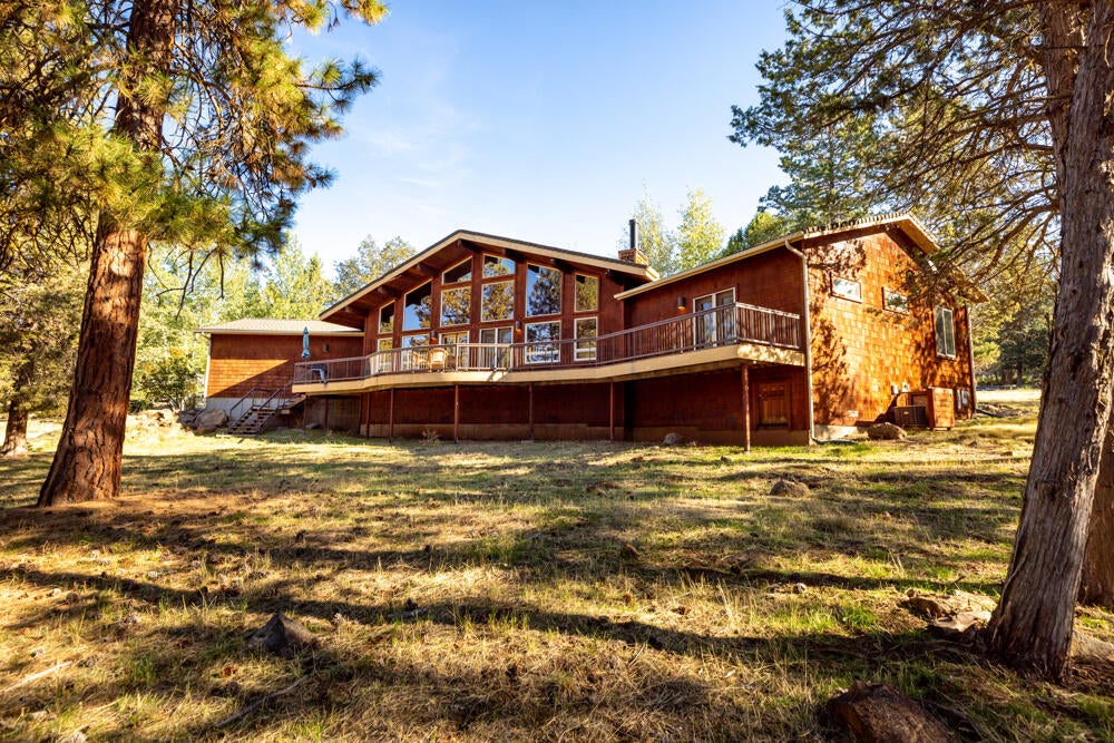 10850 Kestrel Road Klamath Falls, OR 97601 - Photo 2 of 54 10850KestrelRd.-12
