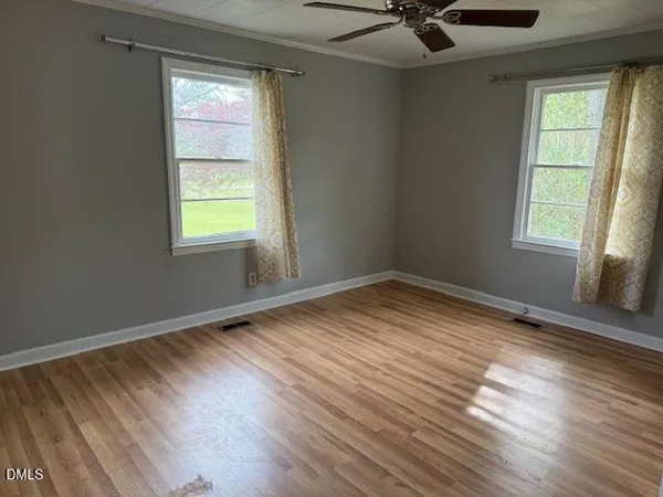 $1,650 | 2205 Stewart Street, Fuquay-Varina, NC 27526