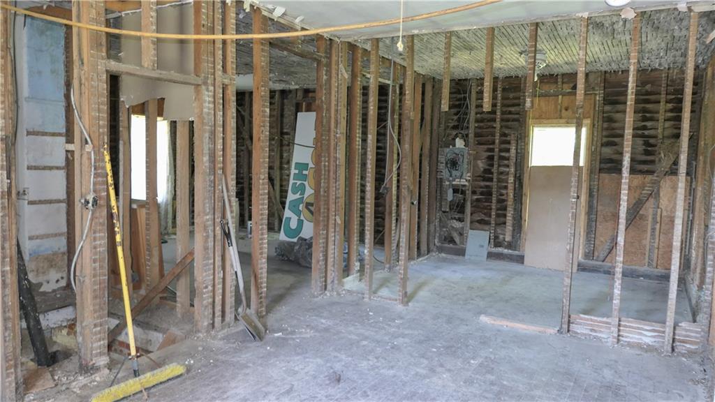 8031 Acton Road Indianapolis, IN 46259 - Photo 17 of 21 Gallery Image 17