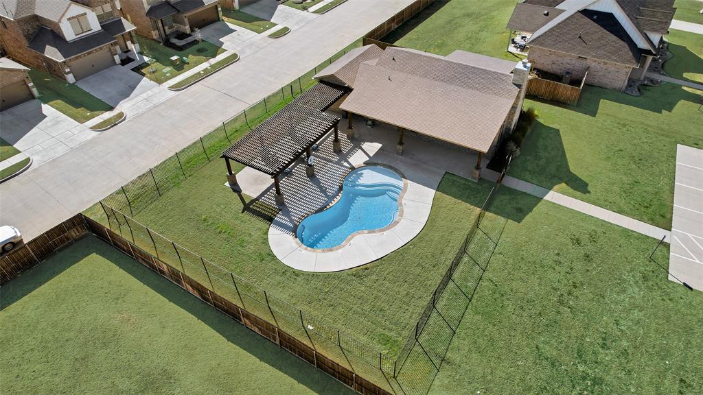 561 Randys Way Pilot Point, TX 76258 - Photo 33 of 35
