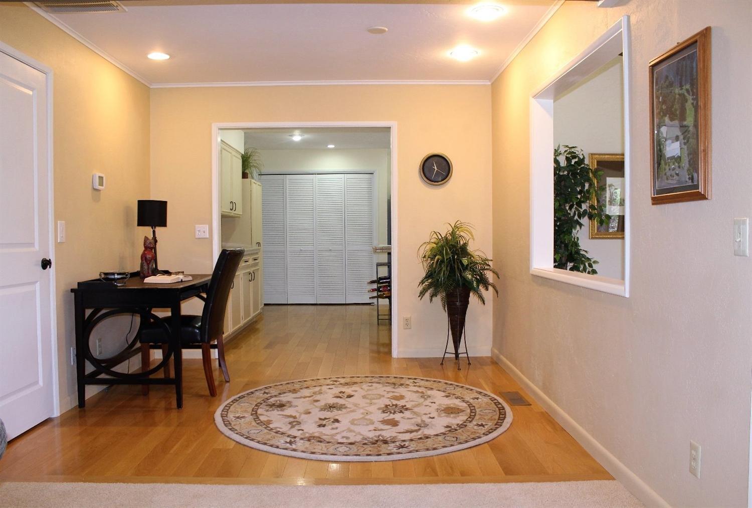 1065 Old Ferry Road Shady Cove, OR 97539 - Photo 10 of 35 office