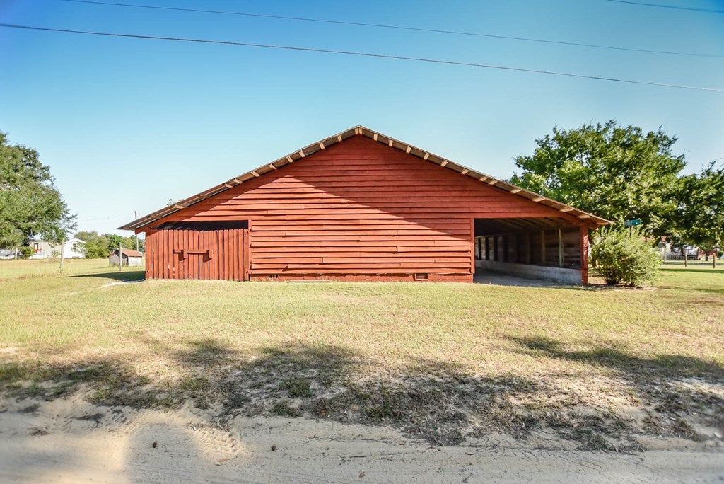 1531 Shady Grove Road Hahira, GA 31632 - Photo 36 of 49 Gallery Image 36