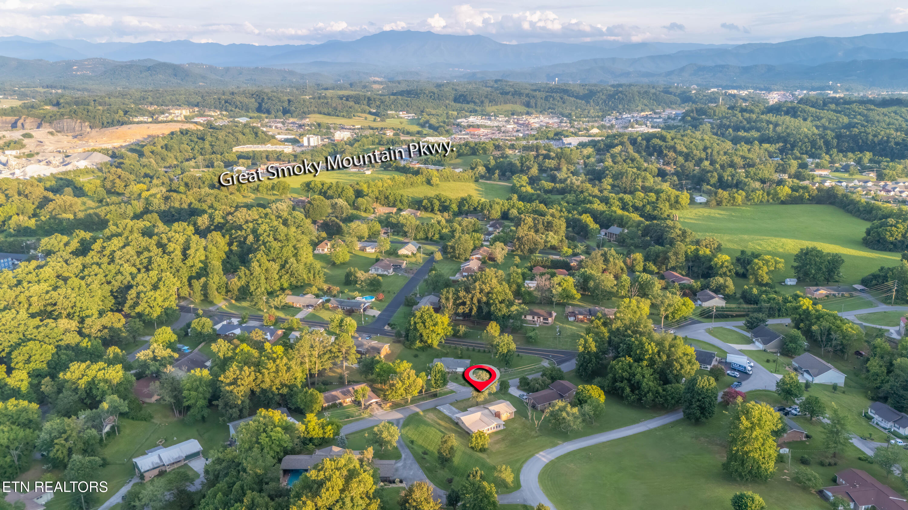 1035 Murphy Road Sevierville, TN 37862 - Photo 22 of 23 DJI_20260709200629_0306_D-HDR-Edit-Edit