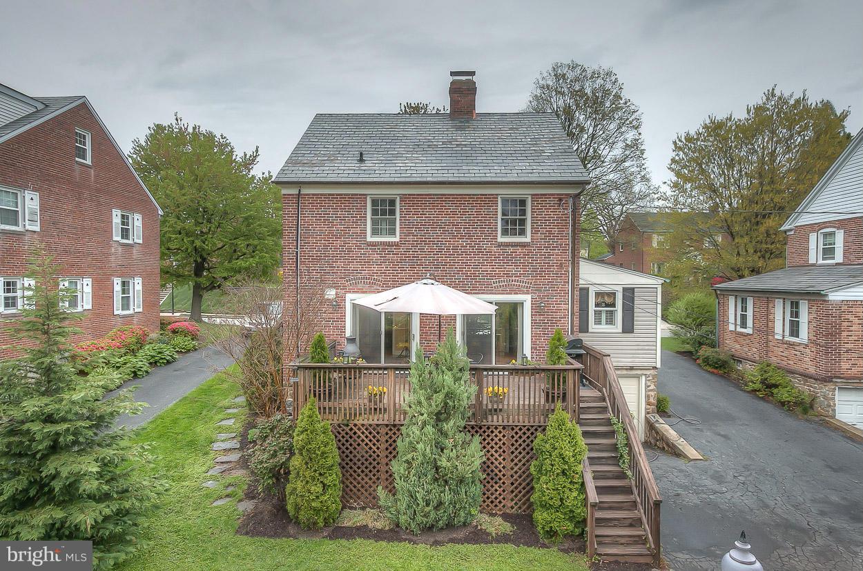 505 Sussex Road Towson, MD 21286 - Photo 28 of 30 a front view of a house with garden