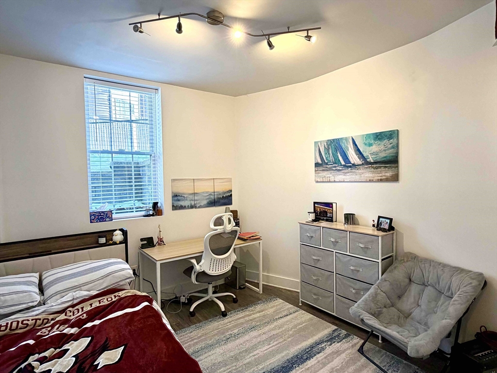 12 Braemore Road, Unit 1 Boston, MA 02135 - Photo 11 of 21