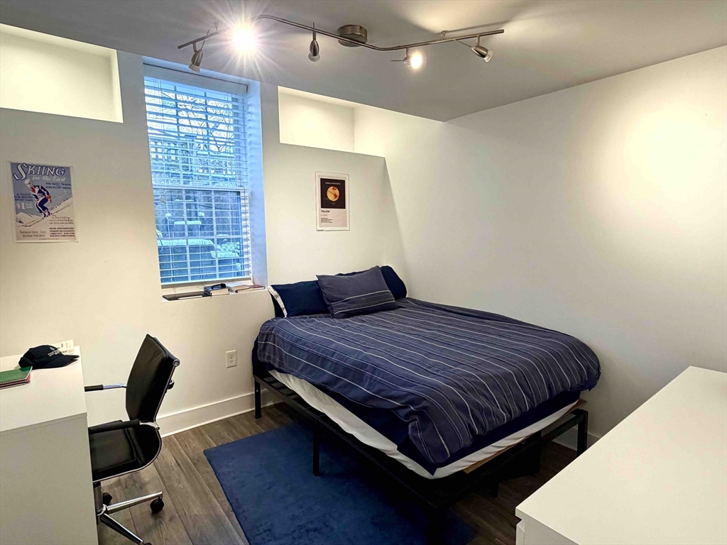 12 Braemore Road, Unit 1 Boston, MA 02135 - Photo 8 of 21