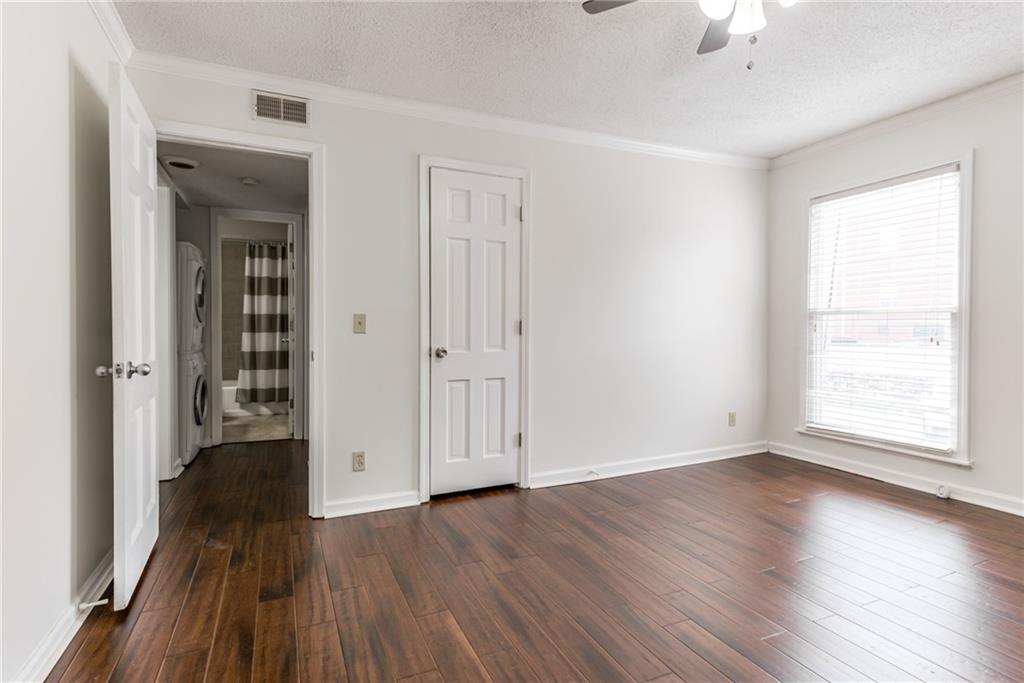 3602 Gillham Road, Unit 4 Kansas City, MO 64111 - Photo 21 of 27