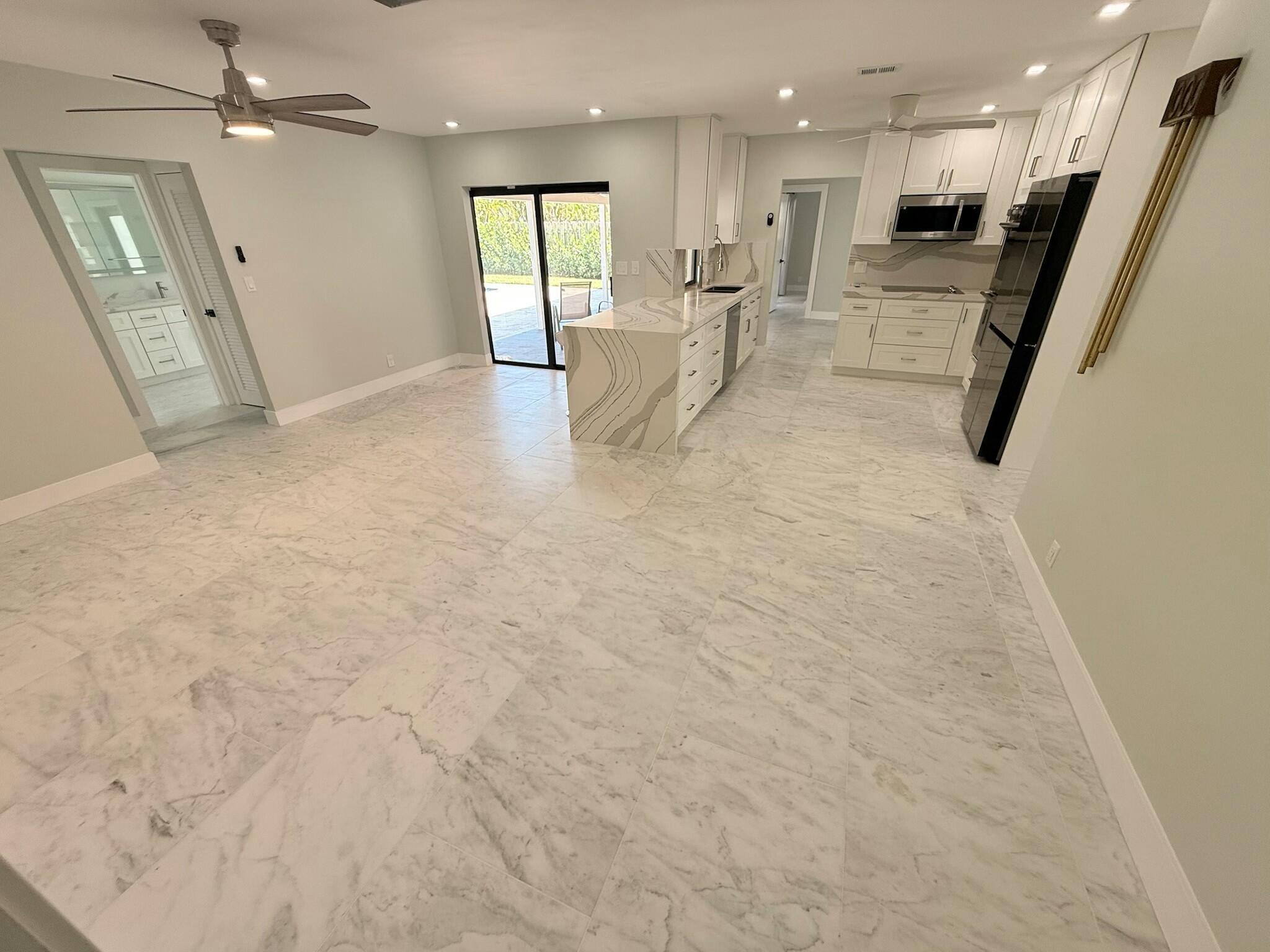 4760 Northwest 5th Lane Boca Raton, FL 33431 - Photo 10 of 38 tempImageMqe7fj