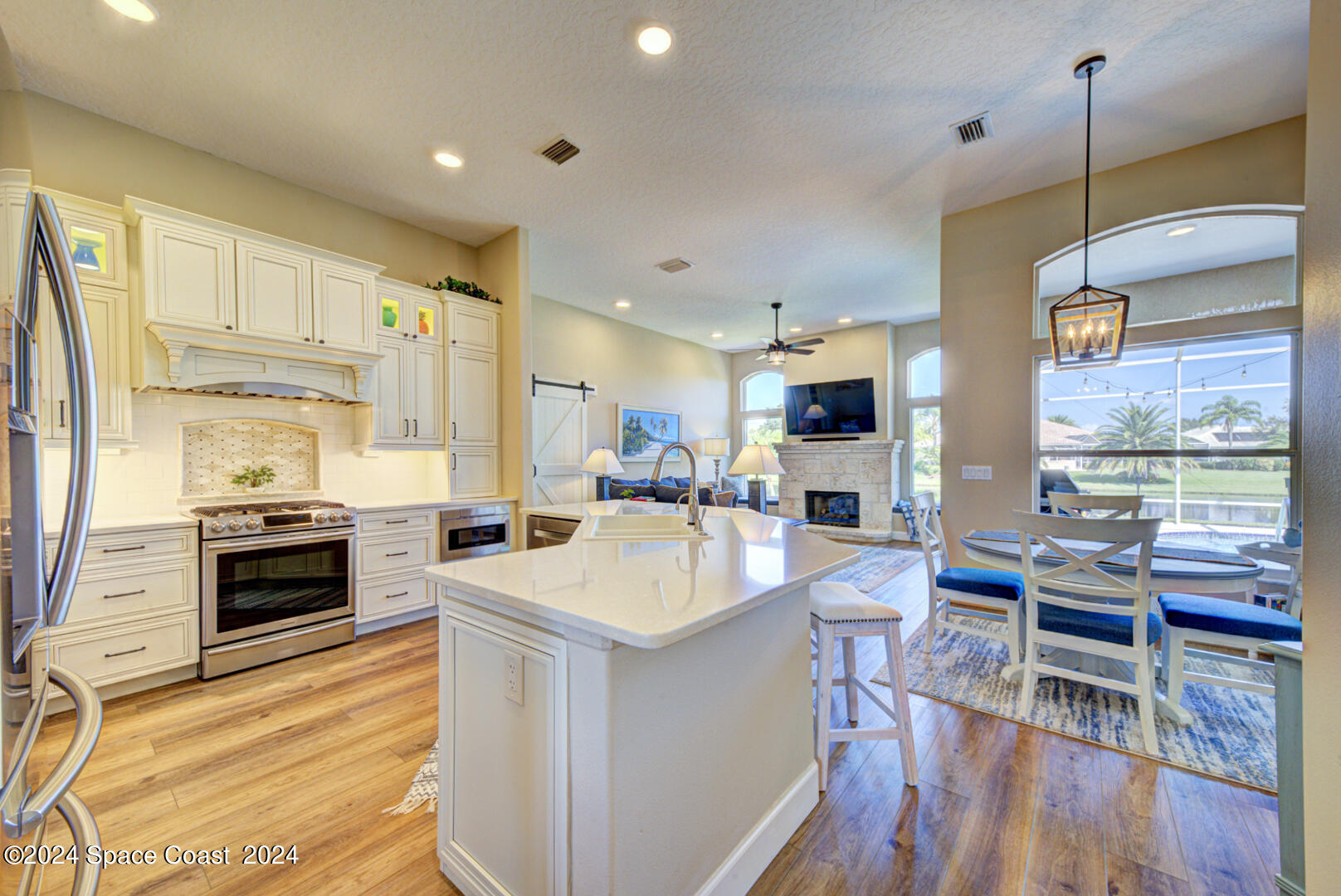 4070 Stoney Point Road Melbourne, FL 32940 - Photo 12 of 75 kitchen & breakfast nook