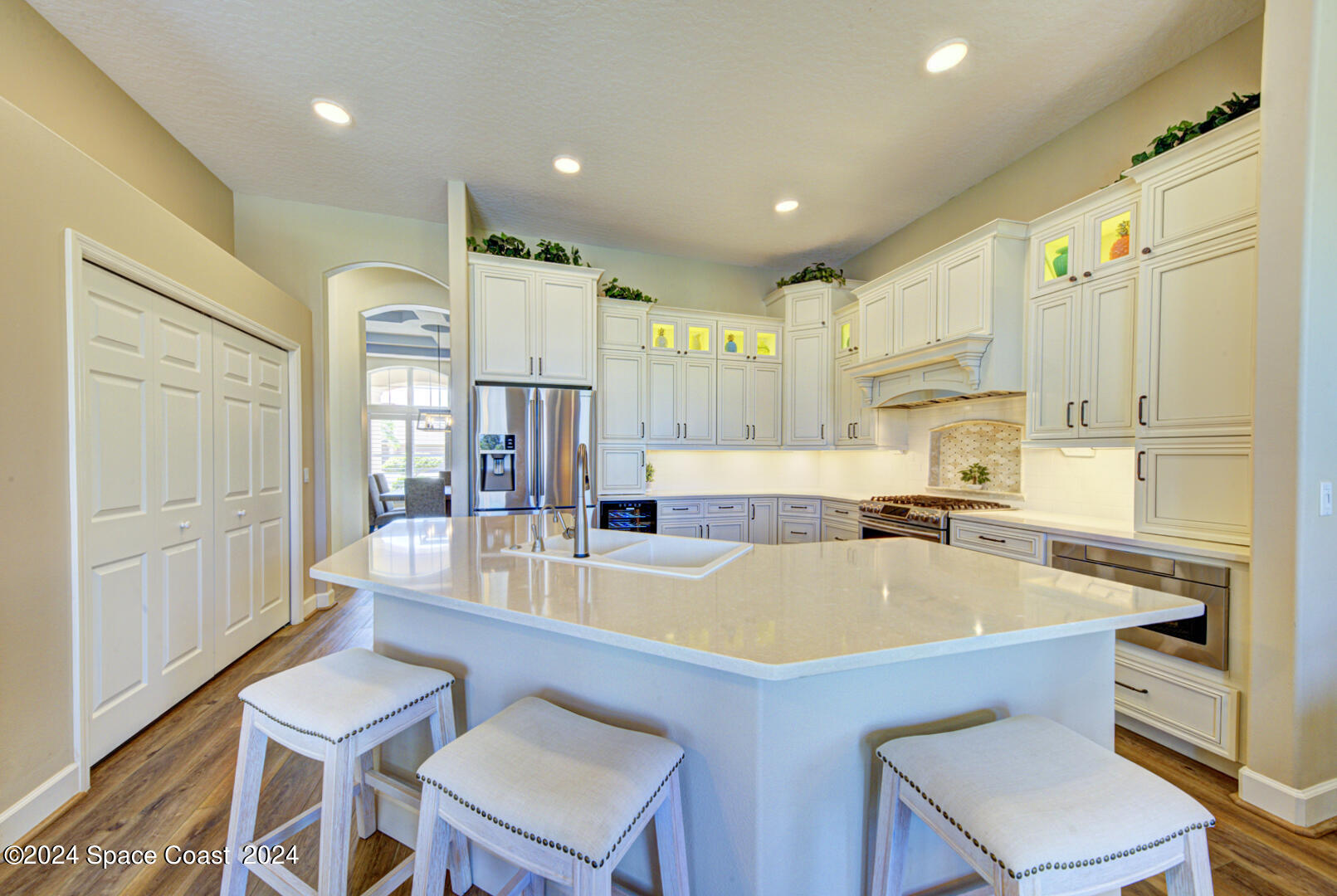 4070 Stoney Point Road Melbourne, FL 32940 - Photo 20 of 75 kitchen