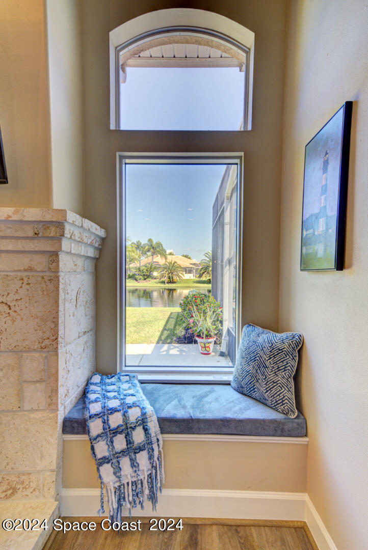 4070 Stoney Point Road Melbourne, FL 32940 - Photo 25 of 75 family room window seat