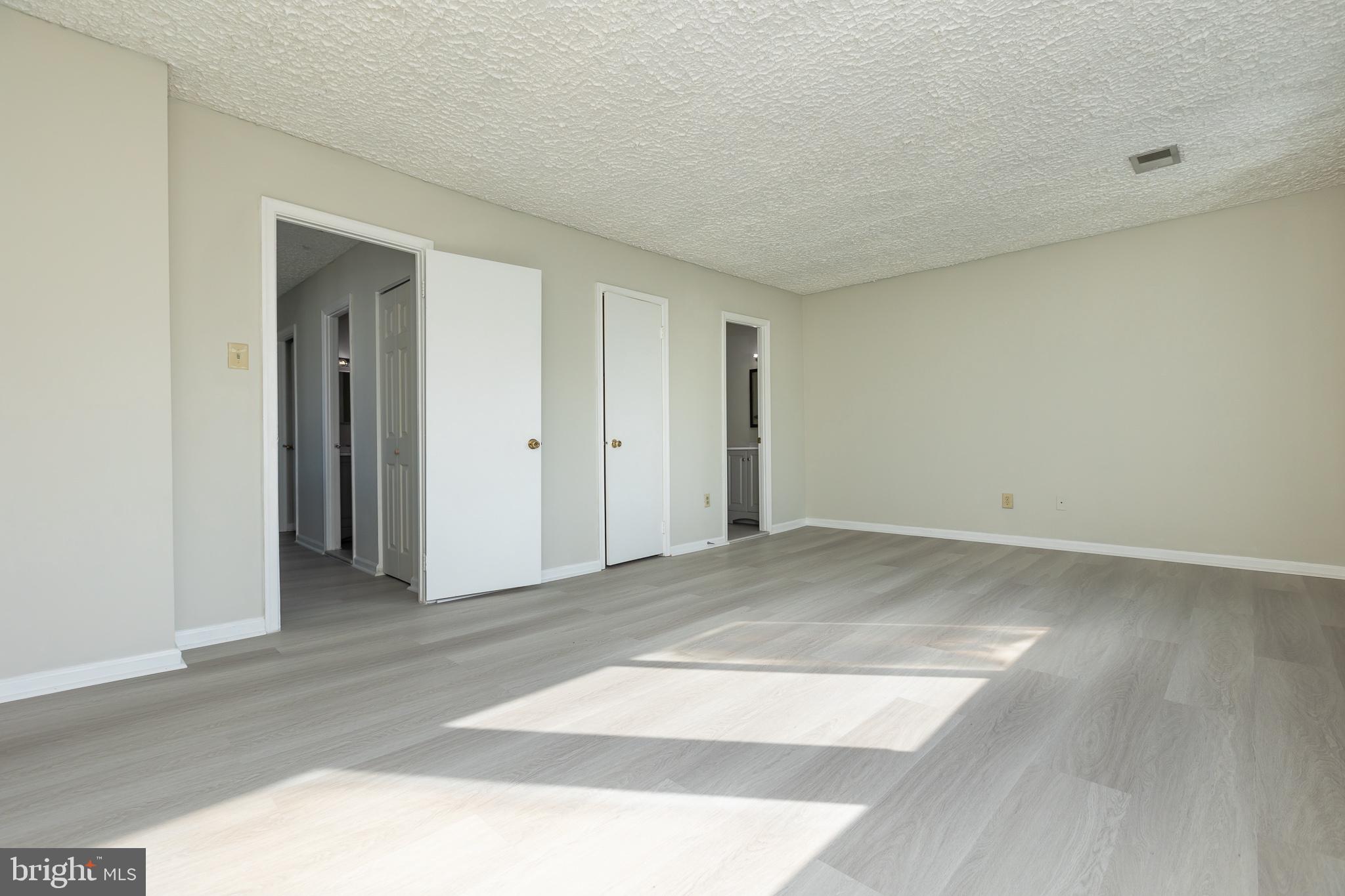 17434 Hughes Road Poolesville, MD 20837 - Photo 33 of 57 Master bedroom