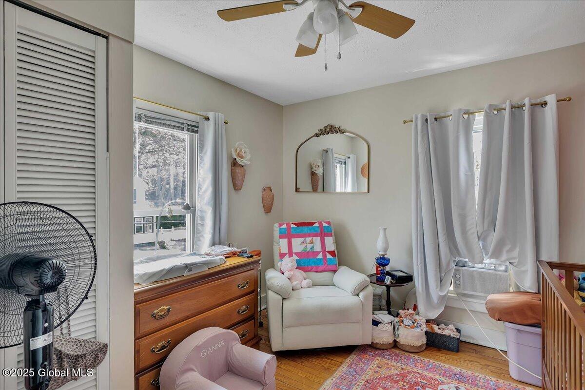 143 Manchester Road Schenectady, NY 12304 - Photo 21 of 39 22-IMG_4134