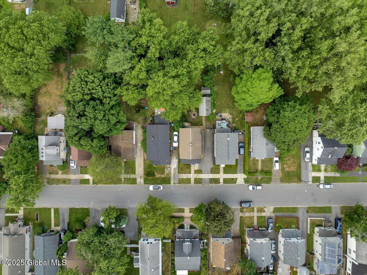 143 Manchester Road Schenectady, NY 12304 - Photo 33 of 39 29-DJI_0144