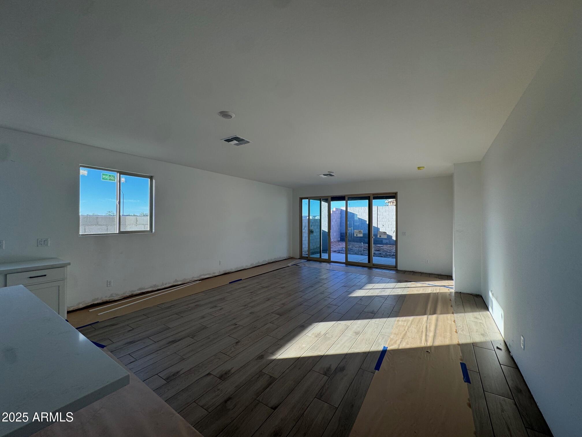 16230 West Red Bird Road Surprise, AZ 85387 - Photo 5 of 18 004 greatroom