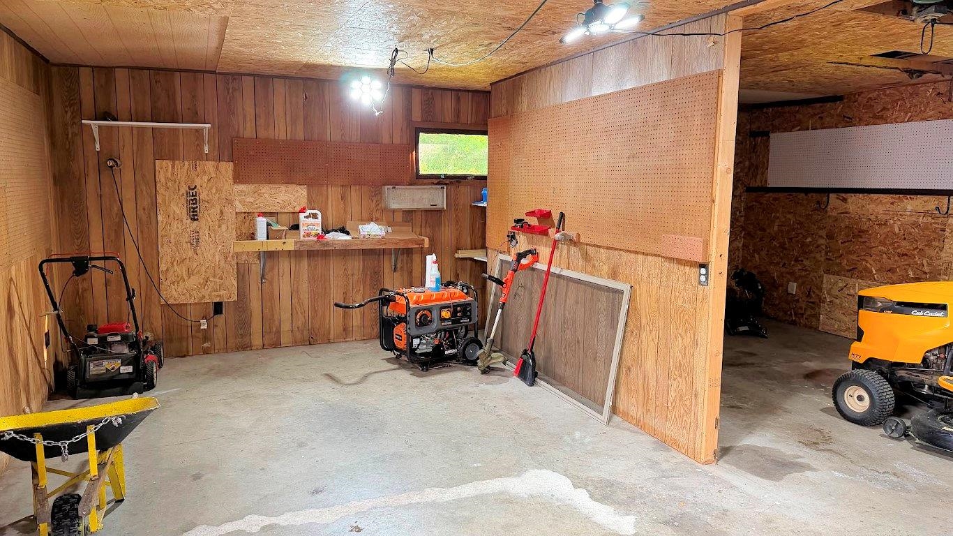 W2076 Amherst Wisconsin Dells, WI 53965 - Photo 75 of 90