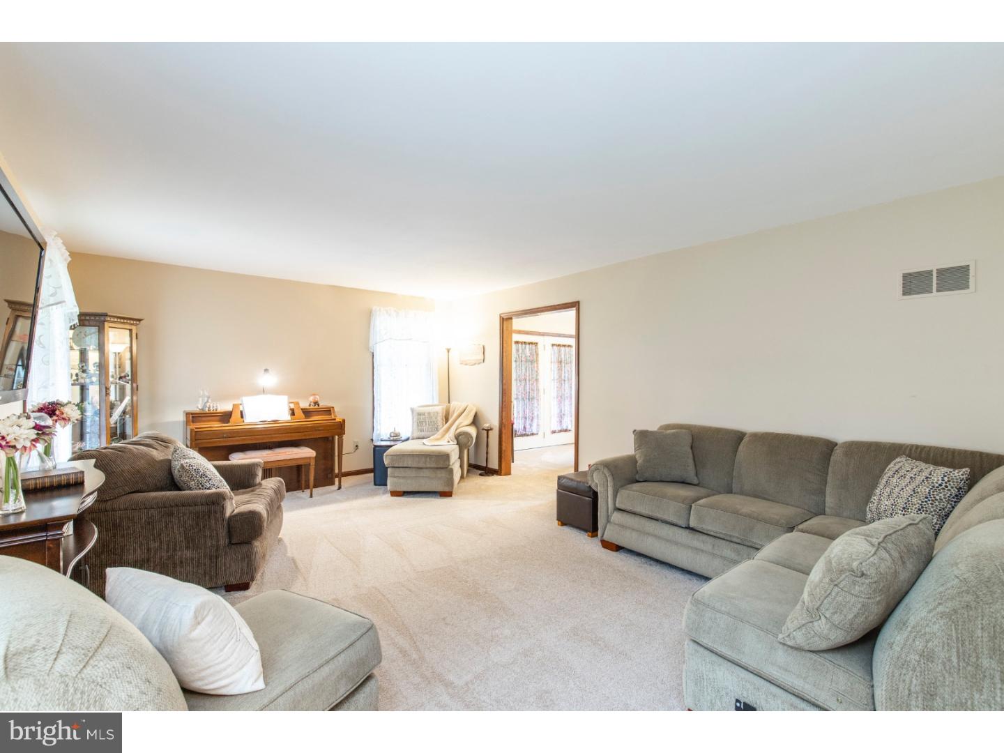 44 Fox Hollow Road Downingtown, PA 19335 - Photo 8 of 19 Gallery Image 8
