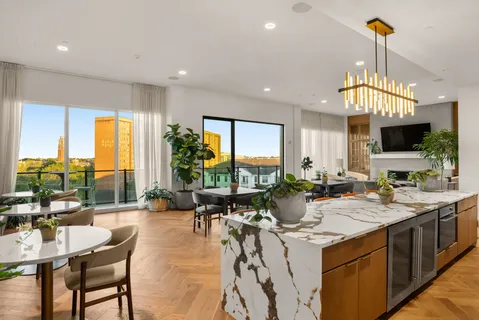 $2,720,000 | 321 31st Avenue North, Unit B5A, Nashville, TN 37203