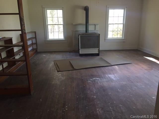 408 Dills Road Rutherfordton, NC 28139 - Photo 3 of 15