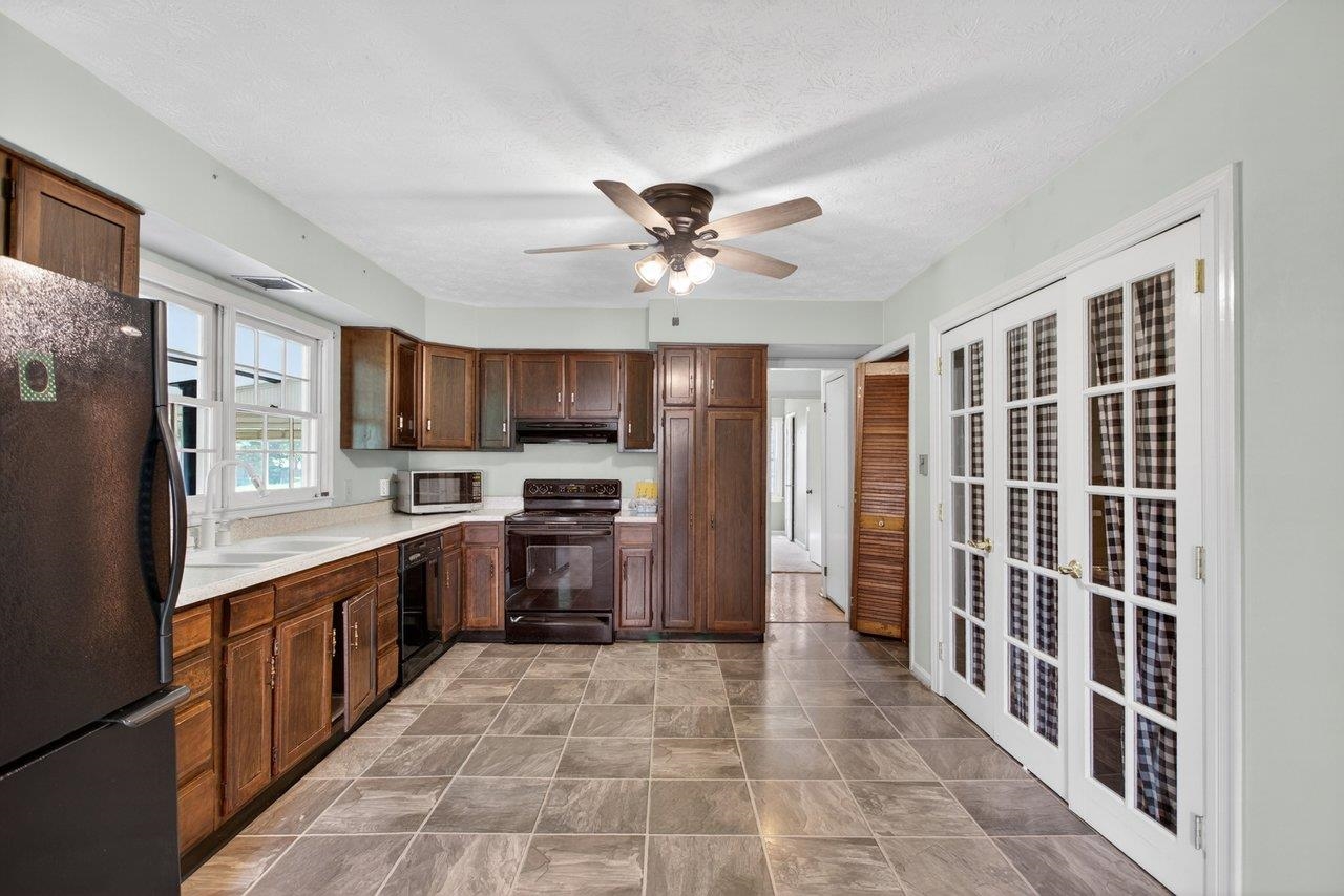 1665 Massanetta Springs Road Harrisonburg, VA 22801 - Photo 12 of 66