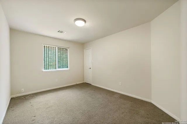 $350,000 | 121 Royal Troon Drive, Cibolo, TX 78108