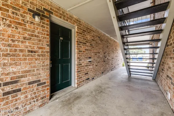 $105,000 | 3121 Johnston Street, Unit 101, Lafayette, LA 70503