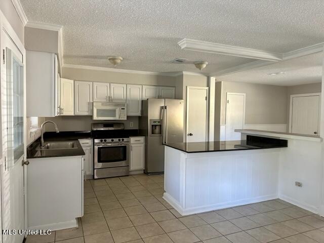 1212 Ridgewood Lane Picayune, MS 39466 - Photo 5 of 19 IMG_3817