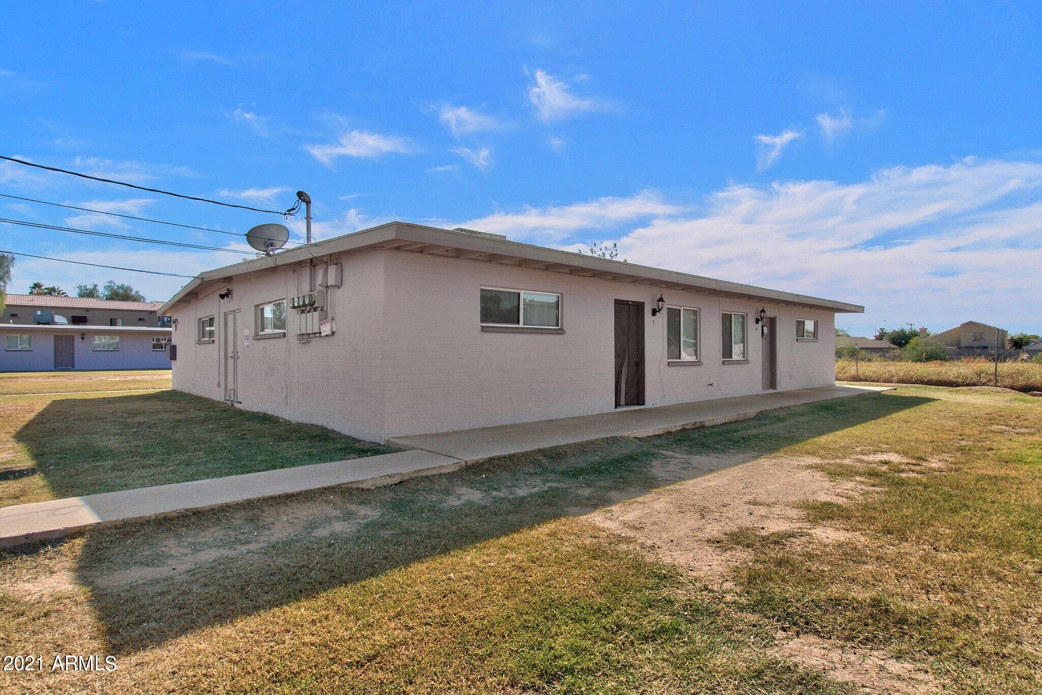 5632 South Montezuma Street Phoenix, AZ 85041 - Photo 11 of 49 11