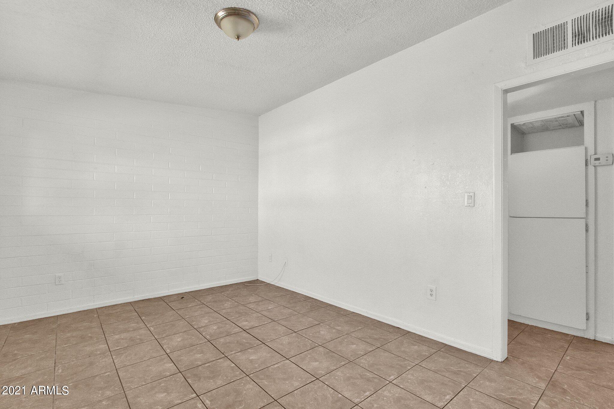 5632 South Montezuma Street Phoenix, AZ 85041 - Photo 18 of 49 18