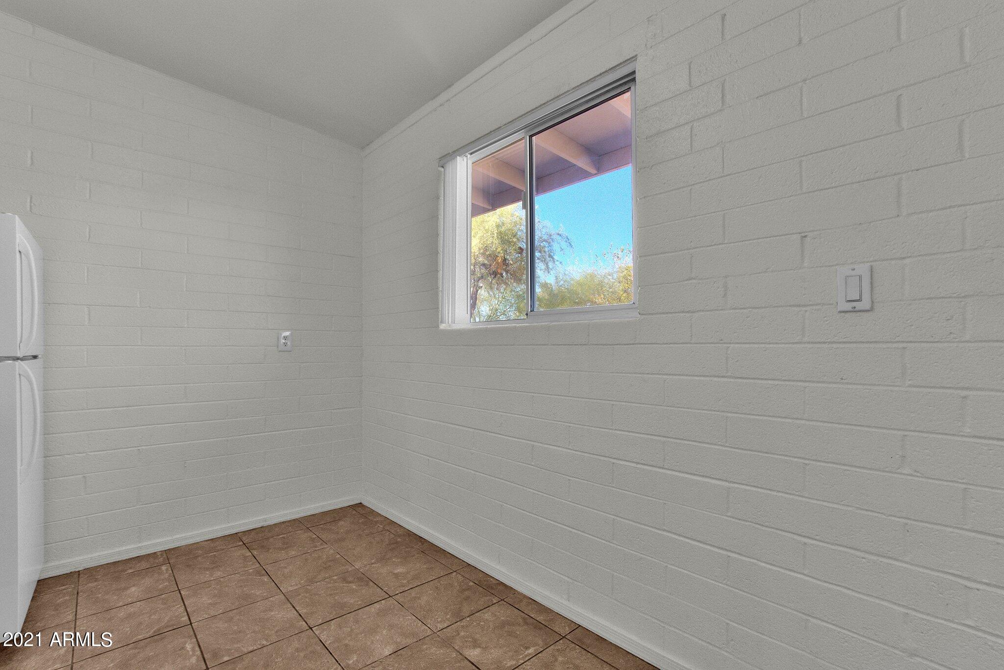 5632 South Montezuma Street Phoenix, AZ 85041 - Photo 22 of 49 22