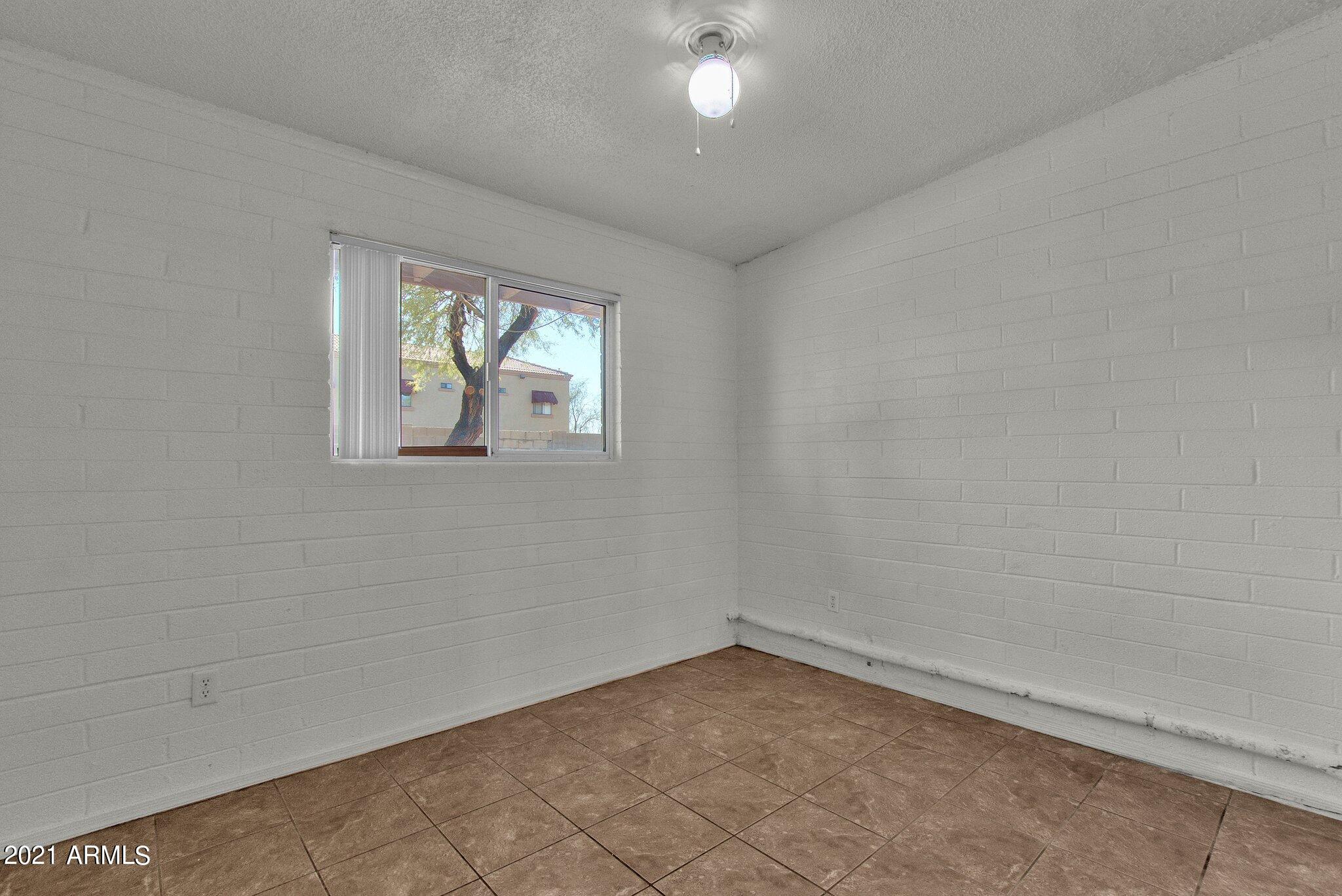 5632 South Montezuma Street Phoenix, AZ 85041 - Photo 25 of 49 25