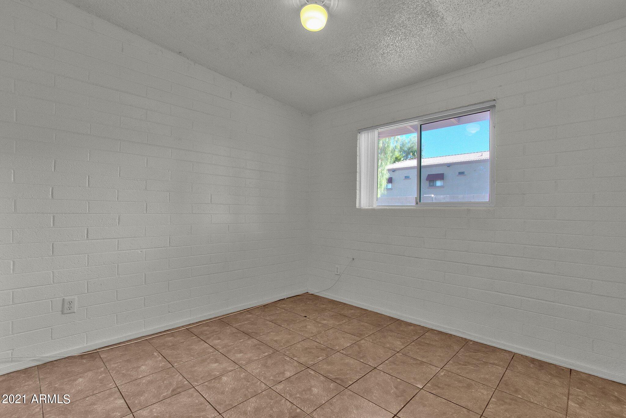 5632 South Montezuma Street Phoenix, AZ 85041 - Photo 28 of 49 28