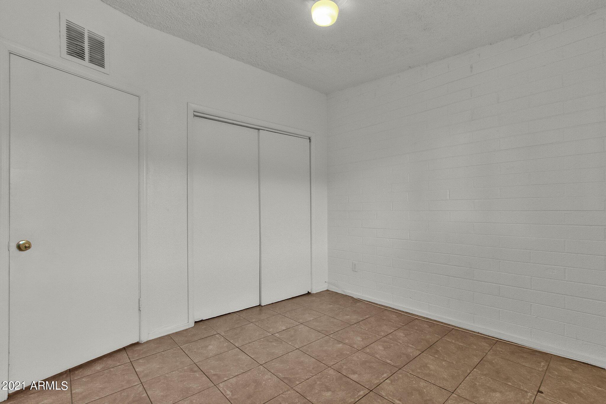 5632 South Montezuma Street Phoenix, AZ 85041 - Photo 29 of 49 29