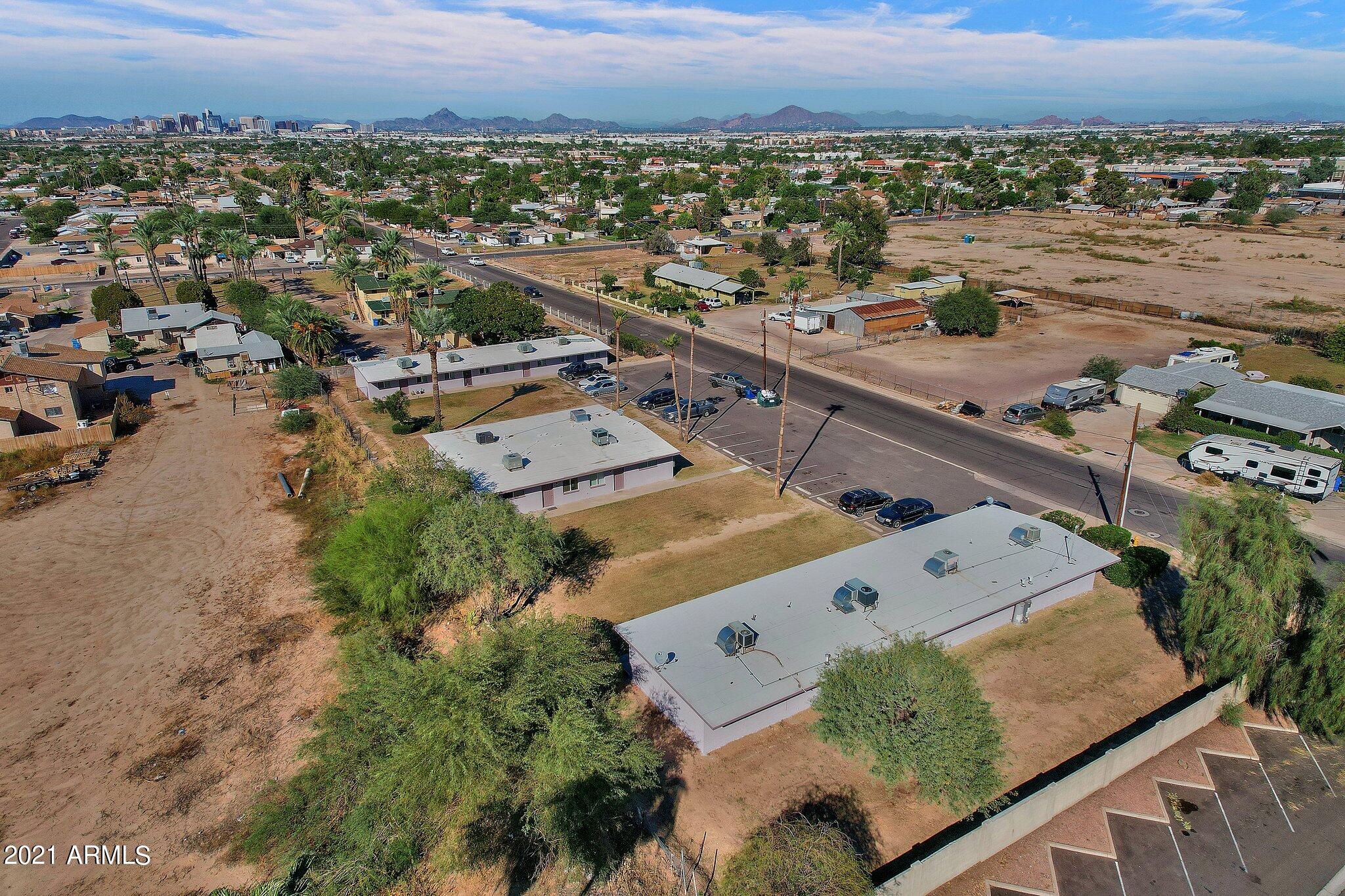 5632 South Montezuma Street Phoenix, AZ 85041 - Photo 35 of 49 35