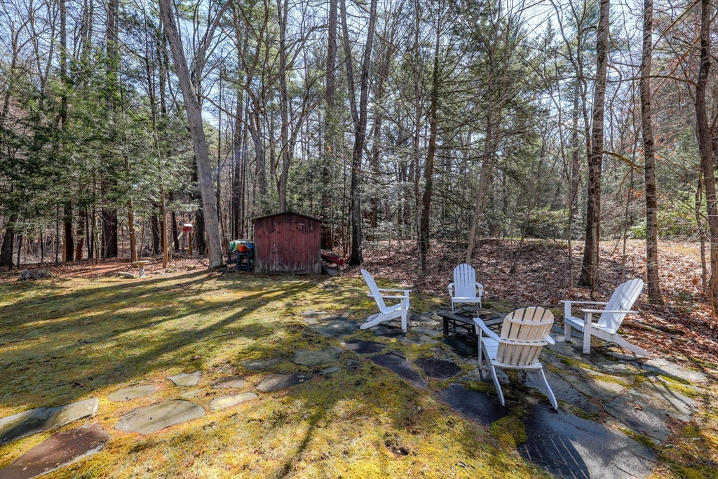 148 Aubinwood Road Amherst, MA 01002 - Photo 29 of 35