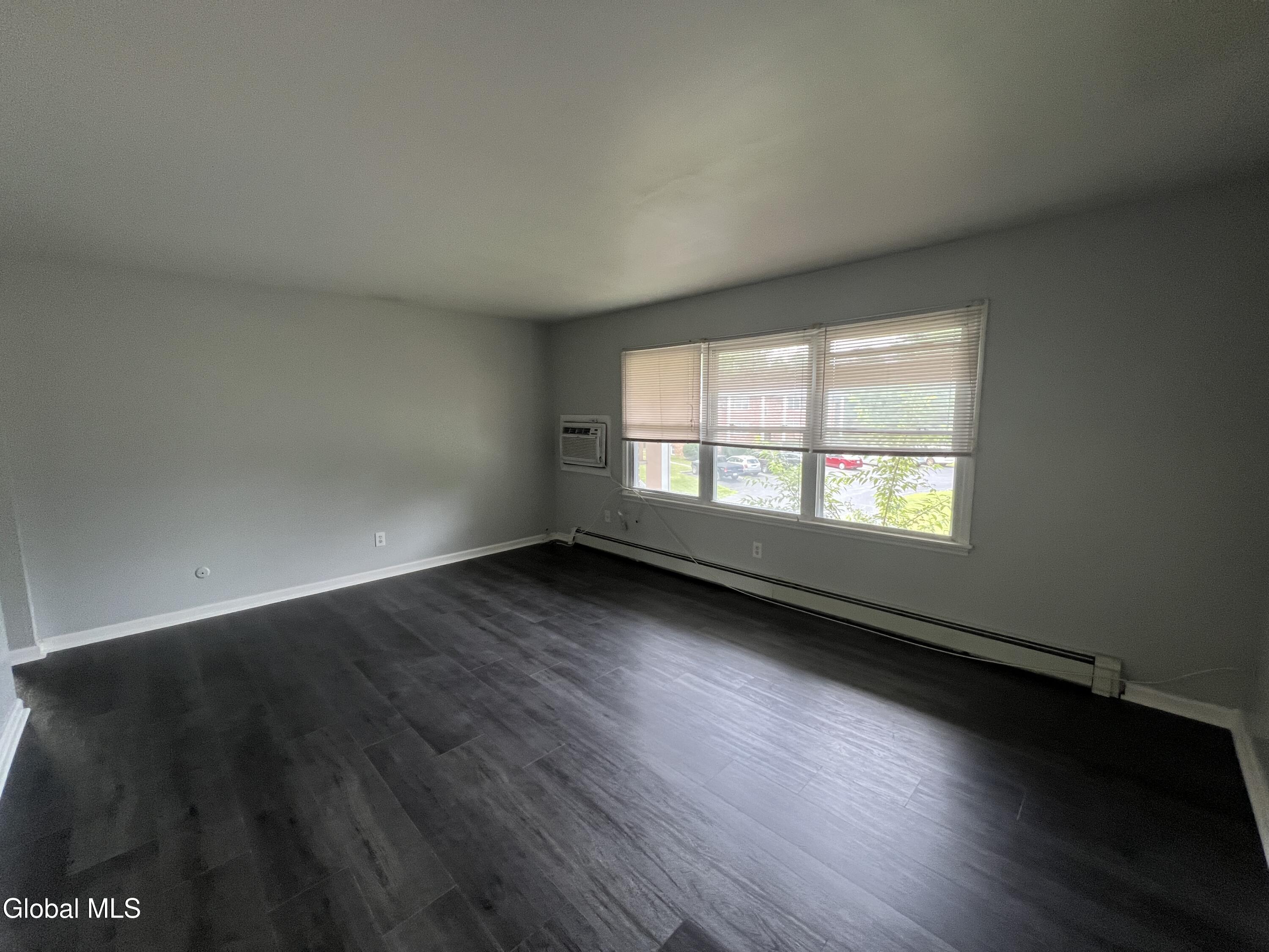 11-21 Ashdown Road, Unit 15F Clifton Park, NY 12019 - Photo 4 of 13 Living Room