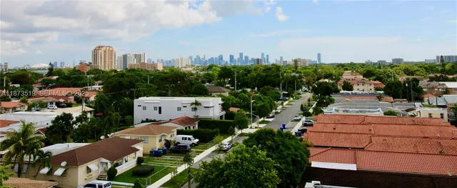 $485,000 | 2501 Douglas Road, Unit 601, Miami, FL 33133