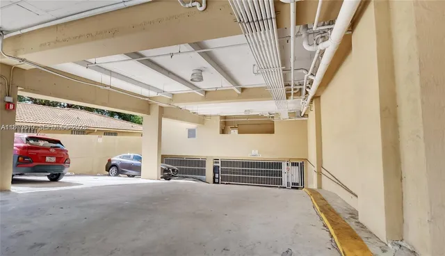 $485,000 | 2501 Douglas Road, Unit 601, Miami, FL 33133