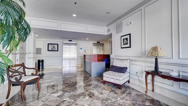 $499,999 | 2501 Douglas Road, Unit 601, Miami, FL 33133