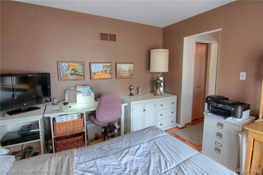 4427 Blood Road Metamora, MI 48455 - Photo 8 of 35 Living_Room_2nd_View.jpg