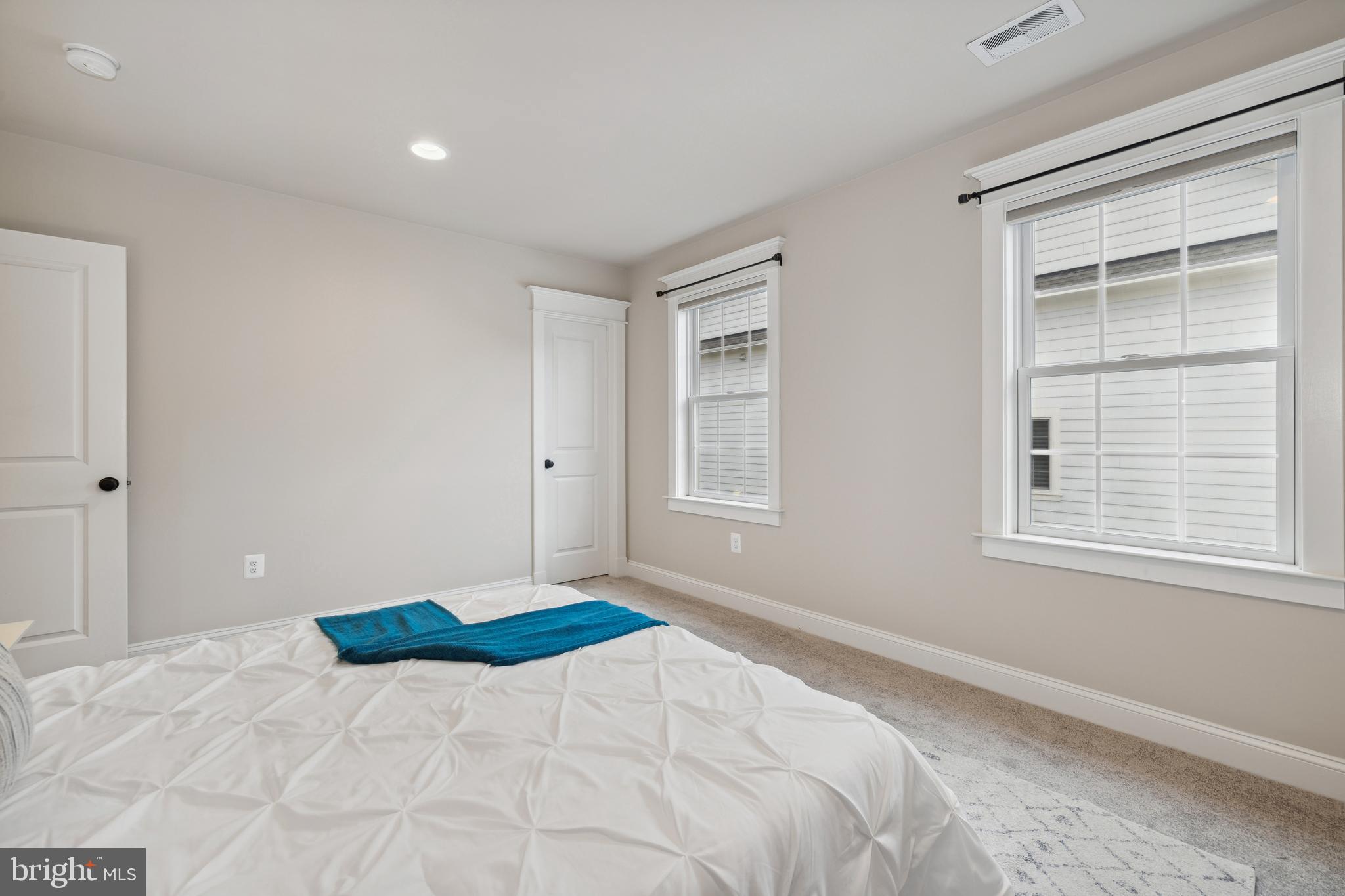 8104 Old Georgetown Road Bethesda, MD 20814 - Photo 24 of 47