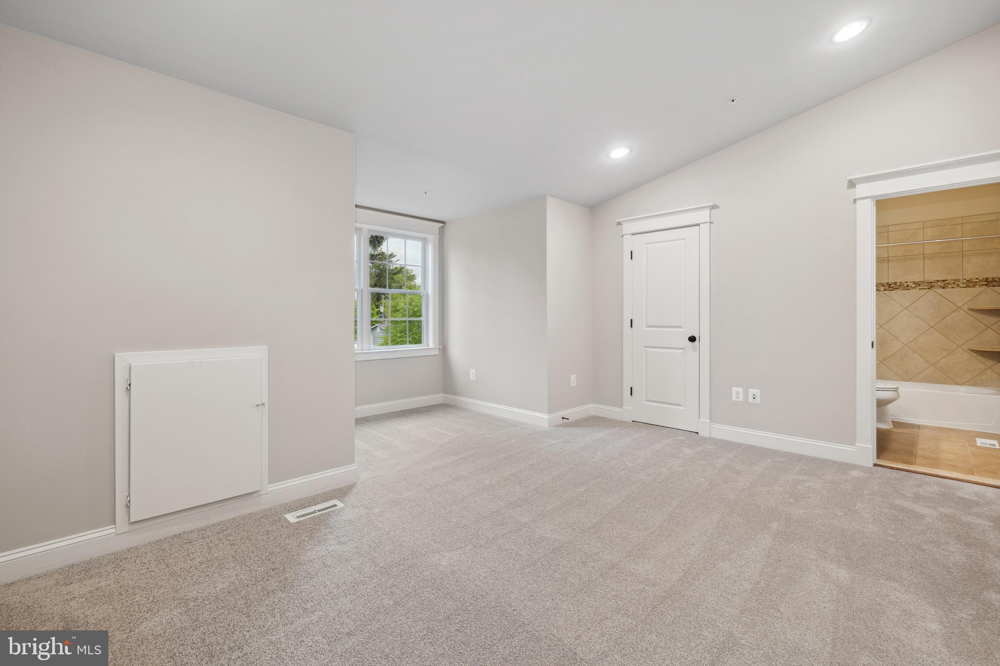 8104 Old Georgetown Road Bethesda, MD 20814 - Photo 29 of 47