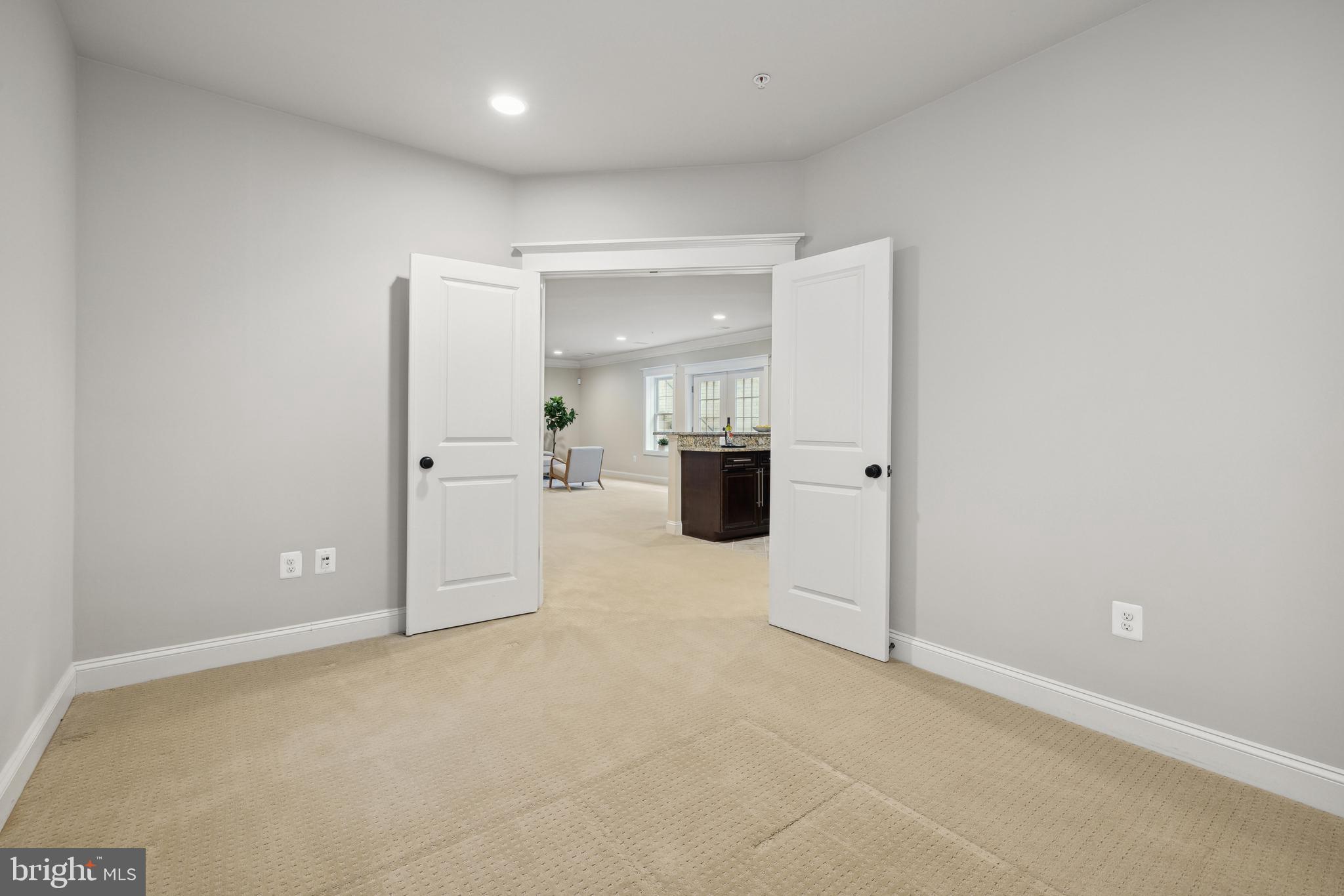 8104 Old Georgetown Road Bethesda, MD 20814 - Photo 38 of 47